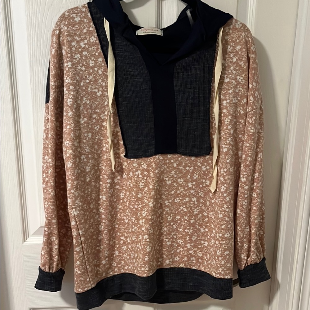 Sugarfox Floral Hoodie with Contrast Details. Size large.